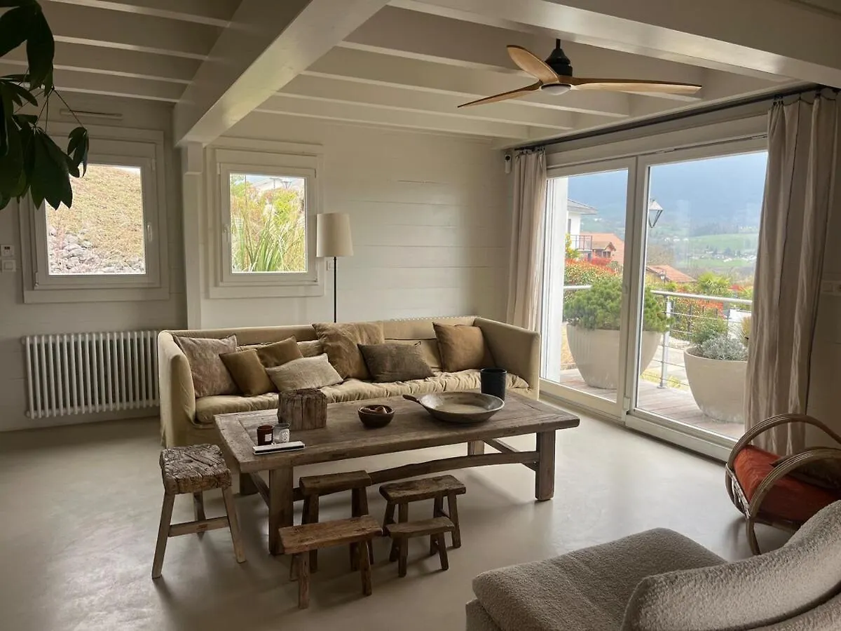 Maison En Bois Avec Piscine Chauffee Et Vue Panoramique Argonay